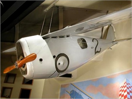 Le Dayton-Wright Racer, tel qu'on peut le voir aujourd'hui au musée Henry Ford.